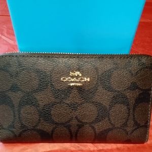 Coach medium zip around wallet
